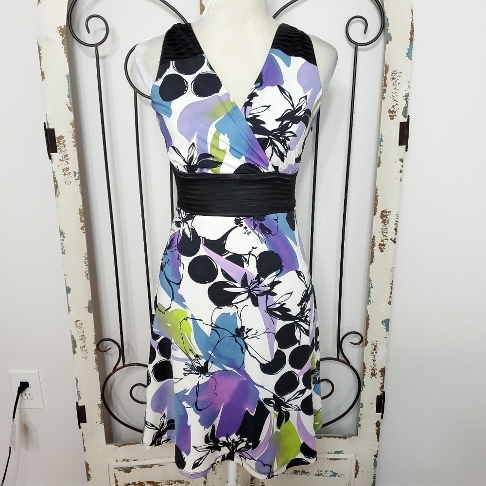 Ertu  sleeveless dress size 38 (6-8)